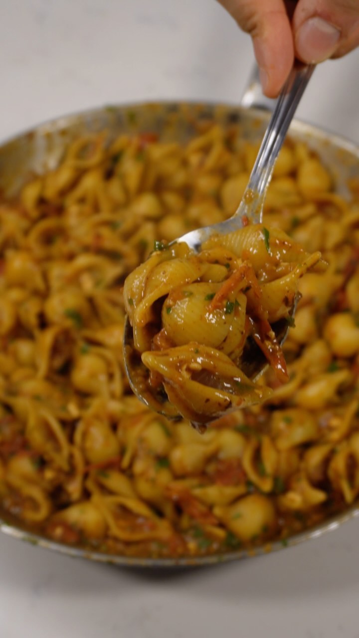 Cherry tomato pasta